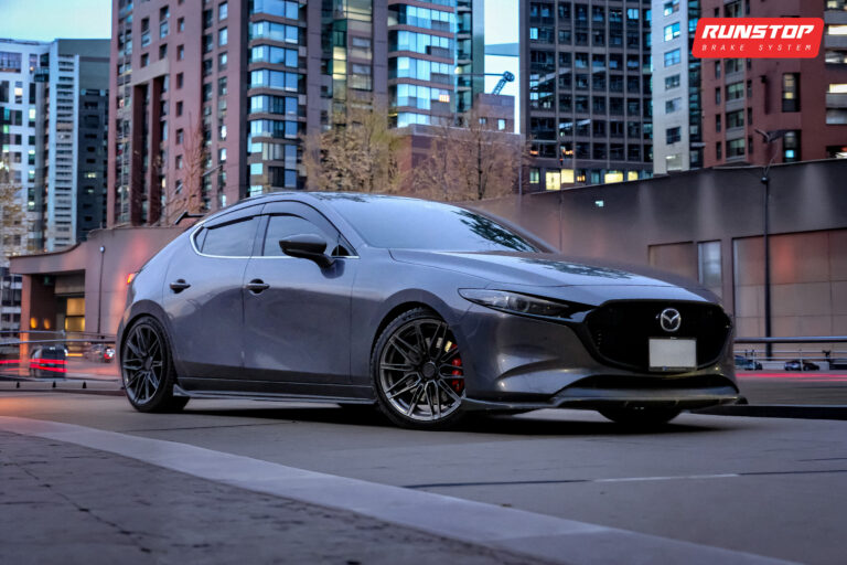 Mazda 3 Skyactiv 2022 x RS3
